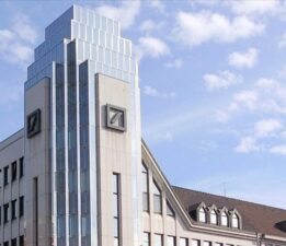 Deutsche Bank üçüncü çeyrekte 1,46 milyar euro kar etti