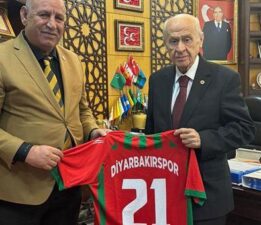 Devlet Bahçeli, Diyarbakır İl Başkanı Arslan ve Diyarbakırspor Başkanı Akyol’u kabul etti