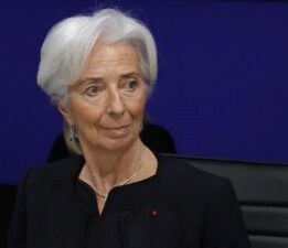 ECB Başkanı Lagarde’dan enflasyon açıklaması