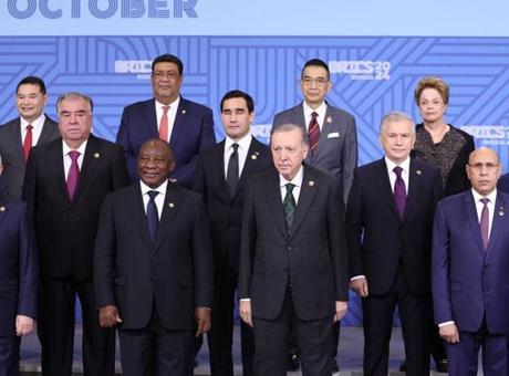 Erdoğan, BRICS Liderler Zirvesi’nde aile fotoğrafı çekimine katıldı