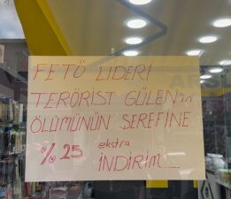 İznik’te esnaf, FETÖ elebaşı Gülen’in ölümüne özel indirim başlattı