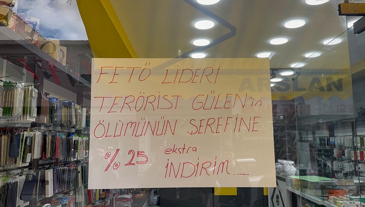 İznik’te esnaf, FETÖ elebaşı Gülen’in ölümüne özel indirim başlattı