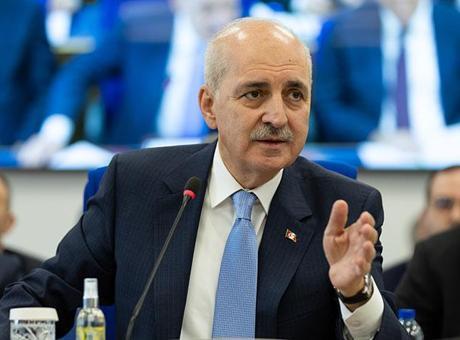 Meclis Başkanı Kurtulmuş: Dünyanın hiçbir yerinde bir eli sandıkta bir eli silahta siyaset olmaz