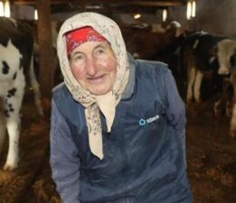 79 yaşındaki Dilber nine ‘maşallah’ dedirtiyor! İnanılmaz hayat mücadelesi