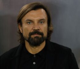 Adana Demirspor teknik sorumlusu Serkan Damla istifa etti