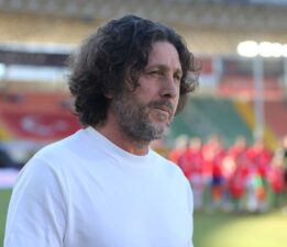 Alanyaspor Teknik Direkörü Fatih Tekke istifa etti