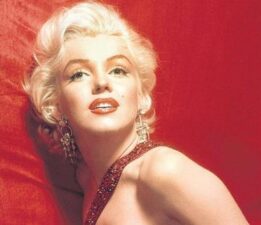 Aşk üçgeni iddiası! ‘Kennedy kardeşlerle Marilyn aynı odadaydı’