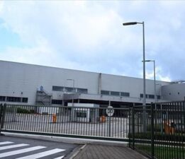 Audi, fabrikasına alıcı bulamadı