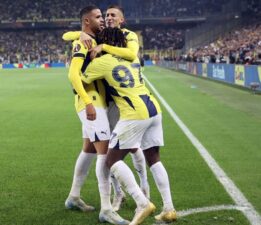 AZ Alkmaar – Fenerbahçe (Canlı anlatım)