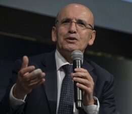Bakan Şimşek: Enflasyonda katılıklar azalıyor