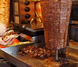 Bakanlık duyurdu: Döner, iskender ve hamburgere gramaj şartı getirildi