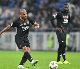 Beşiktaş, Malmö karşısında galibiyet peşinde (Muhtemel 11)