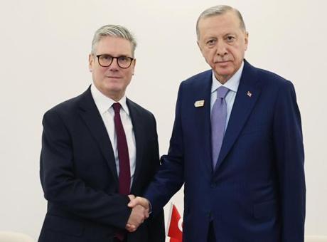 Cumhurbaşkanı Erdoğan, İngiltere Başbakanı Starmer’i kabul etti