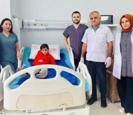 Diş tedavisinden korkan çocuk kilo kaybı yaşamaya başladı… 2 yıl sonra ilginç tedavi