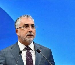 ‘Ekonomi politikalarımız istihdam oluşturmayı güçlü bir şekilde sürdürüyor’