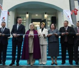 Emine Erdoğan Bilim Bişkek İnovasyon Merkezi’nin açılışını gerçekleştirdi