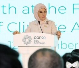 Emine Erdoğan iklim gönüllüsü gençlerle bir araya geldi