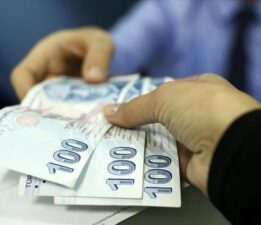 Evde bakım yardımları hesaplara yatırılmaya başlandı