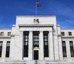 Fed faiz indirimlerinin kademeli olmasından yana