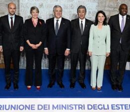 G7 Dışişleri Bakanları, Orta Doğu ve Rusya-Ukrayna Savaşı gündemiyle İtalya’da toplandı