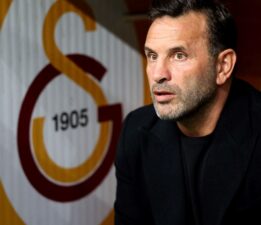 Galatasaray Teknik Direktörü Okan Buruk tarih yazdı