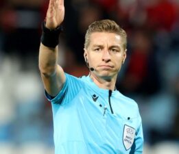 Galatasaray-Tottenham maçını Lawrence Visser yönetecek