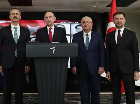 İngiliz Bakan’dan TUSAŞ’a ziyaret