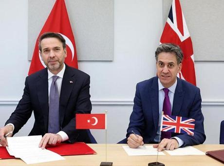İngiltere ve Türkiye arasında önemli anlaşma! İmzalar atıldı
