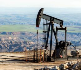 İran: Petrolün yüzde 92’sini Çin’e yüzde 30 indirimle gönderiyoruz