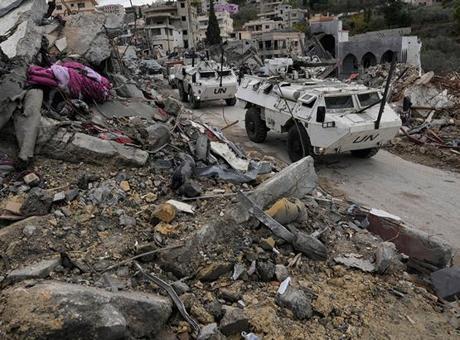 İsrail’den Güney Lübnan’a ‘hassas saldırı’: Ateşkes tehlikede mi?