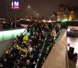 İsrailli taraftarlar olay çıkardı: 30 kişi gözaltına alındı