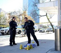 New York’ta bıçaklı saldırı! 2 kişi öldü, 1 kişi yaralı