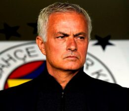 PFDK’dan Jose Mourinho’ya 1 maç men cezası