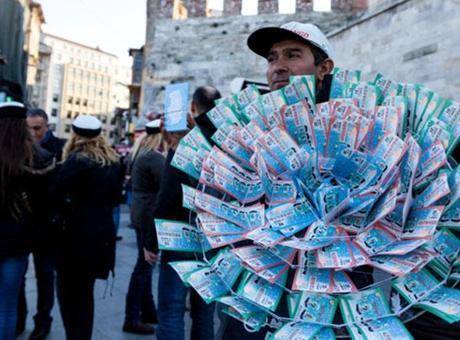 SON DAKİKA: 2025 Milli Piyango Yılbaşı büyük ikramiye tutarı açıklandı! Tam, Yarım, Çeyrek bilet fiyatları…