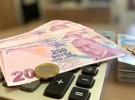 Son dakika: Asgari ücretle birlikte 8 ücret daha değişiyor!