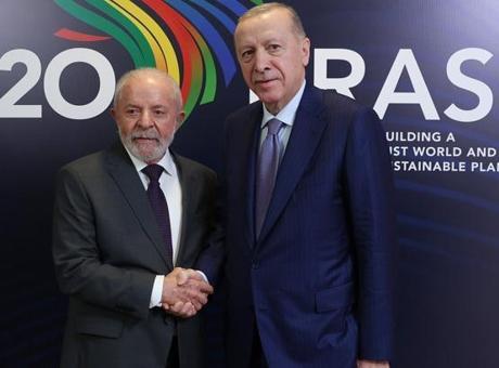 Son dakika! Erdoğan’dan Brezilya’da diplomasi trafiği! Lula da Silva ile bir araya geldi