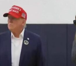Son dakika! Trump’tan sandık başında açıklama: Yarışa önde girdik, özgüvenim çok iyi, kazanacağız