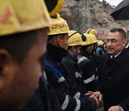 TBMM Dışişleri Komisyonu Başkanı Fuat Oktay, Çayırhan Termik Santrali’ndeki madencileri ziyaret etti