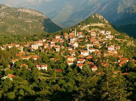 Toroslar’daki cennet! 600 kişi yaşıyor: Dünyanın en iyi turizm köyü seçildi