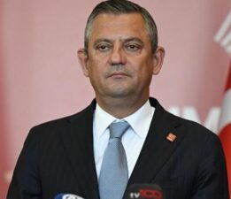 ‘Türkiye’de üye yaparken görüş alma meselesi değil’