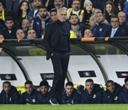 UEFA’dan Jose Mourinho’ya ceza