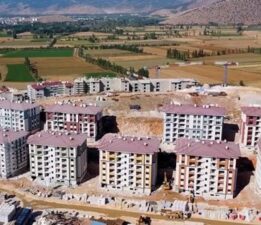 Valilik duyurdu! Deprem konutu hak sahipliği başvuruları için 2 gün ek süre verilecek