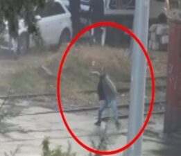 Yer: Batman! Polise bıçakla saldırdı, operasyon köpeği yaraladı