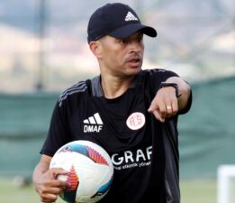 Alex de Souza’dan istifa iddialarına cevap