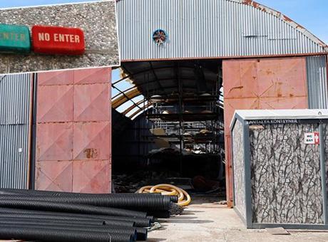 Antalya’nın milyon dolarlık film merkezi Çandırwood depo oldu