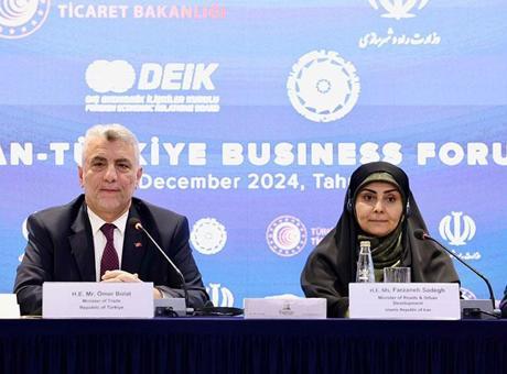 Bakan Bolat Türkiye-İran İş Forumu’na katıldı