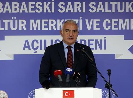 Bakan Ersoy: Bu düşünceleri dünyanın dört bir yanına ulaştırmamız gerekmekte
