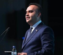 Bakan Kacır: ’91 bin bilim insanı ve gence destek sunduk’
