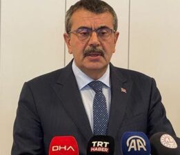 Bakan Tekin: Çocuklarımız, geleceğimiz güvence altında