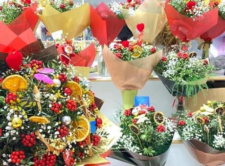 Bereket ve şans getirdiğine inanılıyor! Kokinalar yıl başı nedeniyle yok sattı